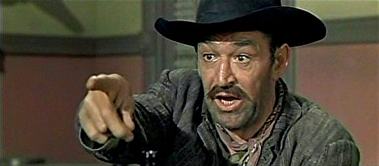Ted de Corsia as outlaw leader Jud Spangler in The Quick Gun (1964)