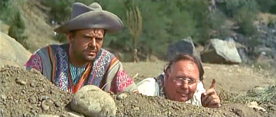Heinz Erhardt as Professor Morgan (left) with his helper in Viva Gringo (1966)