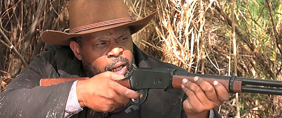Broderick Gucci Jones as Culpepper, a member of the outlaw gang in Run for the High Country (2018)