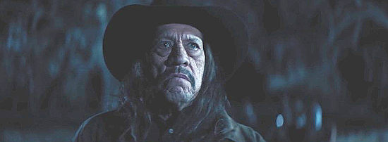 Danny Trejo as Carlos, a posse leader in The Outsider (2019)