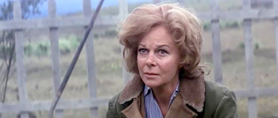Susan Hayward as Elizabeth Reilly in The Revengers (1972)