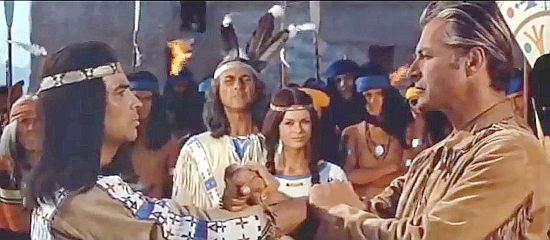 Pierre Brice as Winnetou with Lex Barker as Old Shatterhand in Apache Gold (1963)