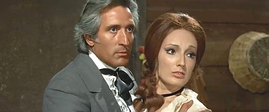 Mimmo Palmara (Dick Palmer) as Louis Damon with Marisa Rabissi (Marina Mulligan) as Jessica Diamond in Gunman of 100 Crosses (1971)
