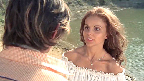 Ida Meda as Katy Wilson, fearing she's endangering the Garrison brothers in Fighters of Ave Maria (1970)