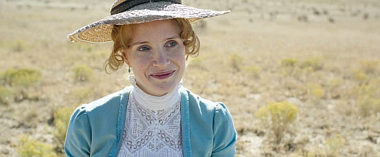 Jessica Chastain as Catherine Weldon gets her audience with Sitting Bull in Woman Walks Ahead (2017)