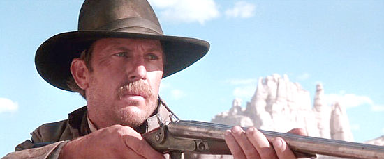 Kevin Costner as Wyatt Earp, looking for revenge in Wyatt Earp (1994)