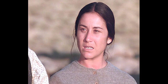 Lumi Cavazos as Luz, trader Edward Janroe's woman in Last Stand at Saber River (1997)