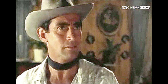Walter Chiari as Bull Bullivan, shocked by the disappearance of Black Boy in Terrible Sheriff (1962)