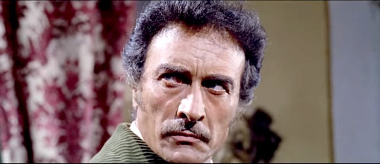 Aldo Bufi Landi as Don Juan De Leyra, offering Virginia marriage of her lover's death in Quintana (1969) 