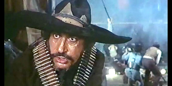 Leo Anchariz as Pablo Carrasco, a revolutionary spoiling the opening night of Richard III in What Am I Doing in the Middle of a Revolution (1972)