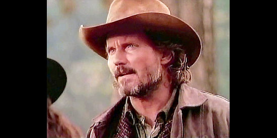 Patrick Dollaghan as Deputy Monaghan, determined to take Matt Dillon prisoner in Gunsmoke, The Long Ride (1993)