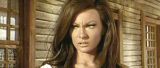 Helene Chanel as Perla Hernandez in Cjamango (1967)