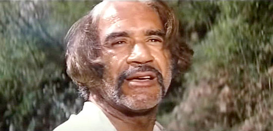 Manuel Serrano as Pedro La Muerte, the bandit leader who has lost the loot in Long Day of the Massacre (1968)