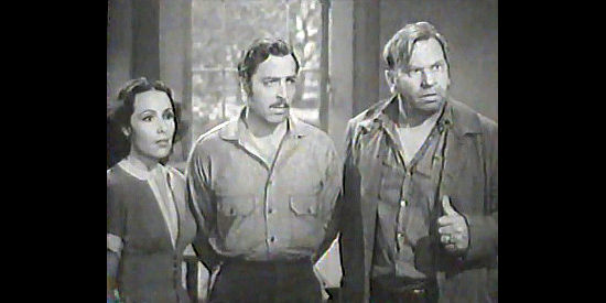 Dolores Del Rio as Jenny Sanford, John Howard as Lt. Oliver Clark and Wallace Beery as Sgt. Barstow in The Man from Oklahoma (1940)