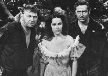 Wallace Beery as Sgt. Barstown, Dolores Del Rio as Jenny Sanford and John Howard as Lt. Oliver Clark trying to escape through a swamp in The Man from Dakota (1940)