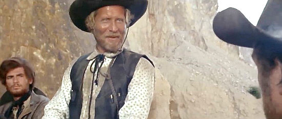 Piero Lulli as Jurago, looking for Clint Forest and $50,000 in stolen loot in Vengeance is Mine (1967)