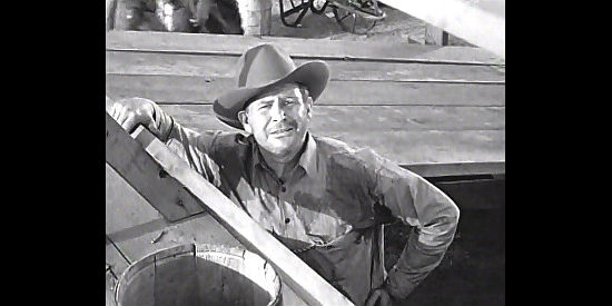 Barton MacLane as Pat McCormick, the man who tries to cheat Dobbs and Howard out of wages they've earned in The Treasure of the Sierra Madre (1948)