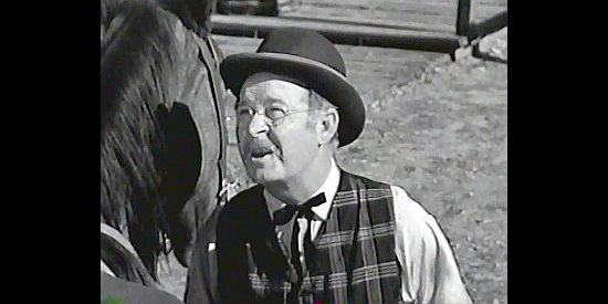 Harry Harvey as the mayor, hoping for a more quiet Liberal, Kansas, in Trail Street (1947)