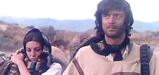 Sergio Doria as El Timbio, trying to reunite with Malpelo following an ambush at his camp in El Bandido Malpelo (1971)