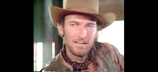 Ed Lauter as Vermont Crees, ready to rob a bank in The Godchild (1974)