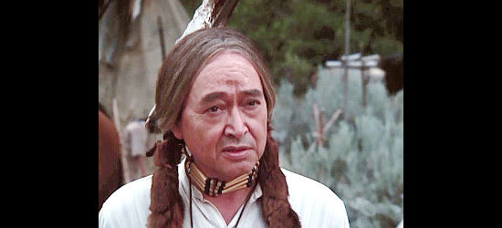 George American Horse as Sitting Bull, negotiating with Brady Hawkes in The Gambler -- The Legend Continues (1987)