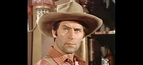 Clint Walker as Dave Harmon, the new lawman who arrives in Yuma (1971)