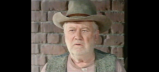 Edgar Buchanan as Mules McNeil, the freighter who can't compete with Decker in Yuma (1971)