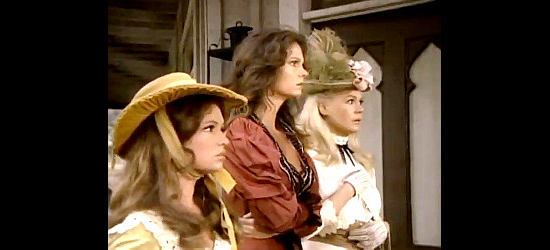 Karen Valentine as Charity, Lesley Ann Warren as Mae and Sandra Dee as Ada, fearful for their new 'pa' in The Daughters of Joshua Cabe (1972)