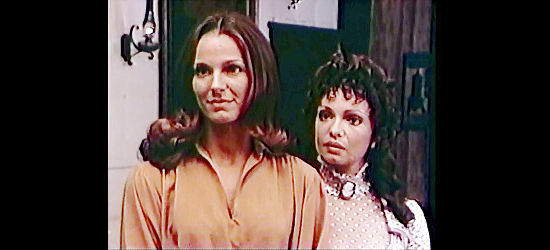 Sandra Will as Gilda Corin and Karen Valentine as Netty Booth, on a common mission in Go West Young Girl (1978)