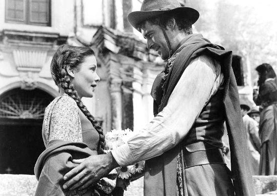 Rory Calhoun as Martin Penalosa tries to convince Teresa Chavez (Gene Tierney) that everything will turn out fine in Way of a Gaucho (1952)