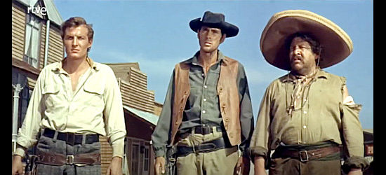 Frank Stewart as David Greenwood, Robert Woods as Jeff Clayton and Fernando Sancho as Carrancho, ready for a showdown in Five Thousand Dollars for One Ace (1965)