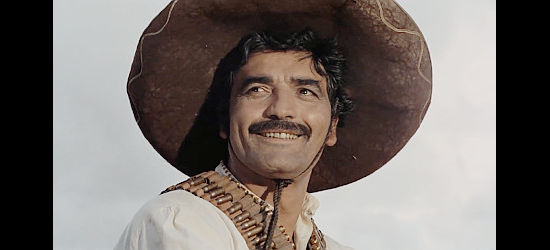 Gugliemo Spoletini (William Bogart) as Martin Rojas, striking back at the gringos in Death Knows No Time (1968)