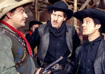 Tito Garcia as Pablo 'El Terrible,' a Brenton henchman, confronting Ciccio and Franco in Fistful of Knuckles (1965)