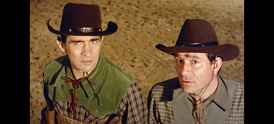 Walter Chiari as Mike and Ugo Tognazzi as Alamo, realizing Danger City might be hazardous to their health in A Dollar of Fear (1960)