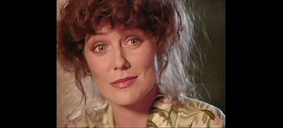 Fiona Lewis as Dorothy Deerfield in a woman to girl talk with Wanda in Wanda Nevada (1979)