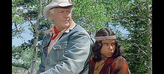 Joel McCrea as Dan and Nika Mina as Nika, partners by chance in Mustang Country (1976)