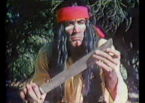 Ray Danton as Yellow Shirt in Pursuit (1975)