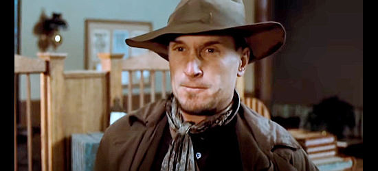 Robert Duvall as Jesse James, giving orders during the bank robbery in The Great Northfield Minnesota Raid (1972)