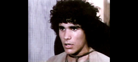 Robby Romero as Pepe, Bill Lester's friend and a bearer of bad news in She Came to the Valley (1979)