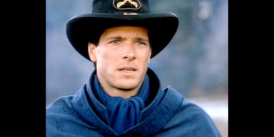 David Oliver as Lt. Reid, leader of the cavalry details tracking the Blackfeet in Miracle in the Wilderness (1991)