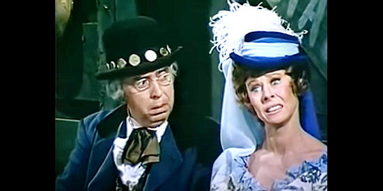 Ivor Francis as Carter Brookhaven with Lyhnn Wood, his wife Daphine in The Wackiest Wagon Train in the West (1976)