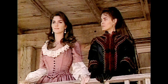 Michael Wren as Juan Seguin, providing information on Santa Anna's strength with Jim Bowie in The Alamo, Thirteen Days to Glory (1987)