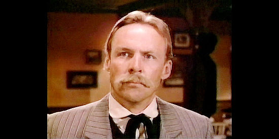 Dale WIlson as Coburn, the Pinkerton agent Turner hires to track down the Everetts in The Gunfighters (1987)