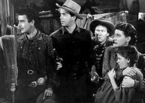 GIlbert Roland, Fred MacMurray, Albert Dekker, Patricia Morison and Betty Brewer in Rangers of Fortune (1940)