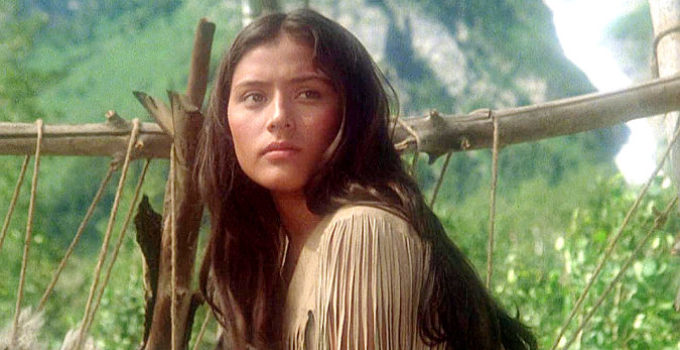 Srene Hedin as Tashina in Windwalker (1980)