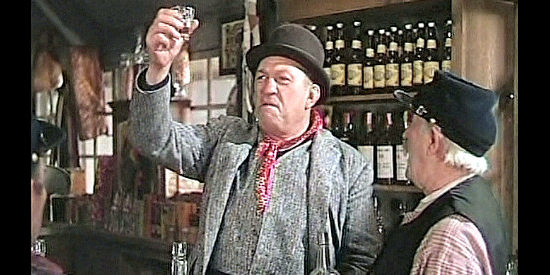 Victor McLaglen as Sgt. Quincannon makes a toast to the retiring captain in She Wore a Yellow Ribbon (1949)