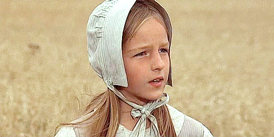 Helen Hunt as Sarah Sergeant, fascinated with fossils, but not with fishing in Pioneer Woman (1973)