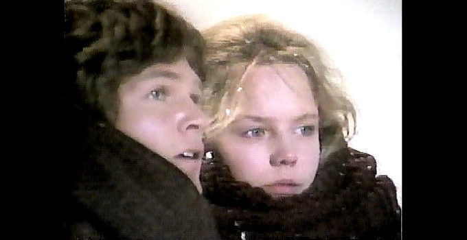 Roger Kern as David Beaton and Linda Purl as Molly in Young Pioneers (1976)