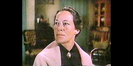 Anne Revere as Mrs. Samuels, trying to keep her sons safe in The Great Missouri Raid (1951)