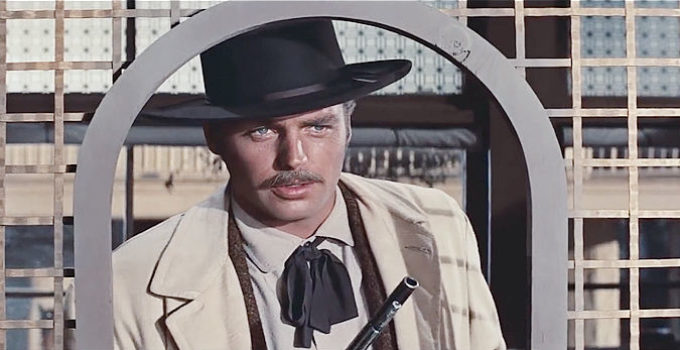 Robert Wagner as Jesse James, attempting to rob the Northfield bank in The True Story of Jesse James (1957)